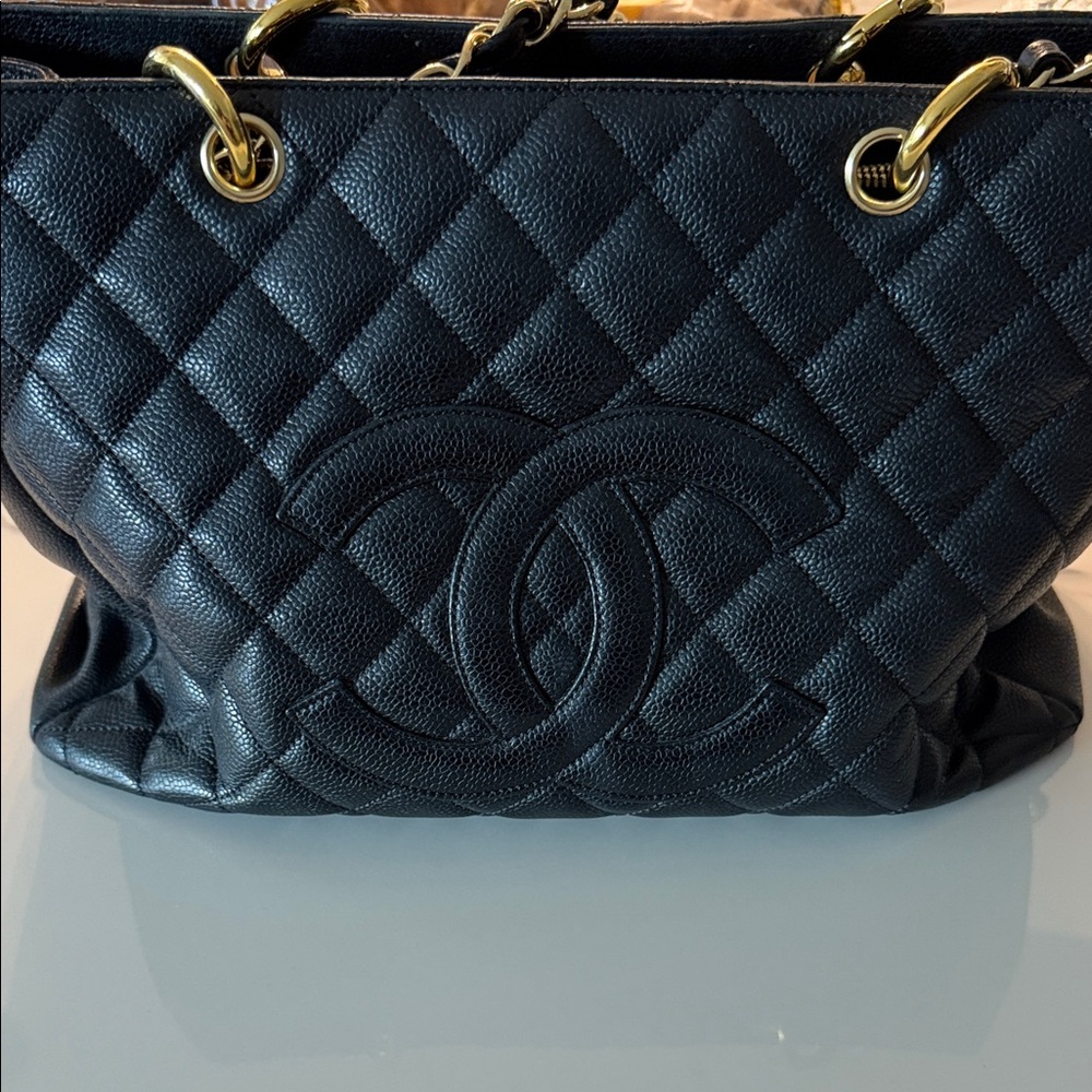 Chanel Black Quilted Shoulder Bag with Gold Accents